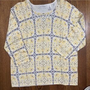 **4/$12** Alfred Dunner 3/4 Sleeve Gray Yellow Bedazzled Shirt Size Medium